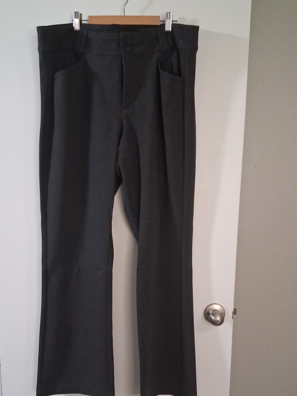 studio by torrid Charcoal Gray Studio Straight-Leg Pants 20T